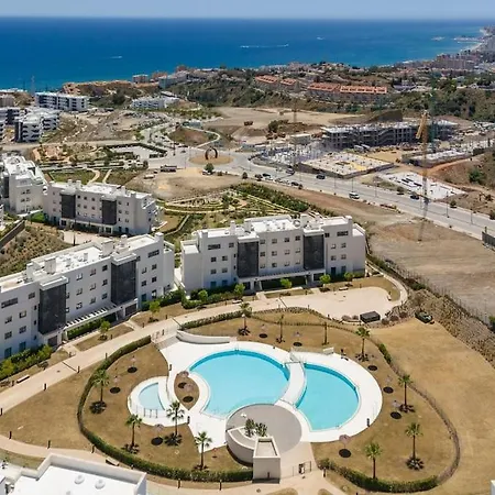 Beautiful 3 Bedroom In Higueron West Lejlighed *