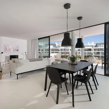 Lejlighed Beautiful 3 Bedroom In Higueron West *